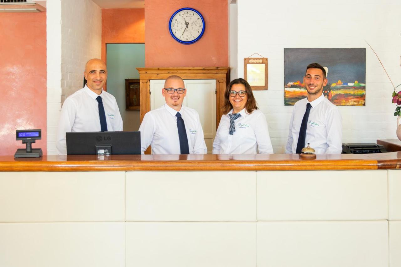 Hotel Al Madarig 3*