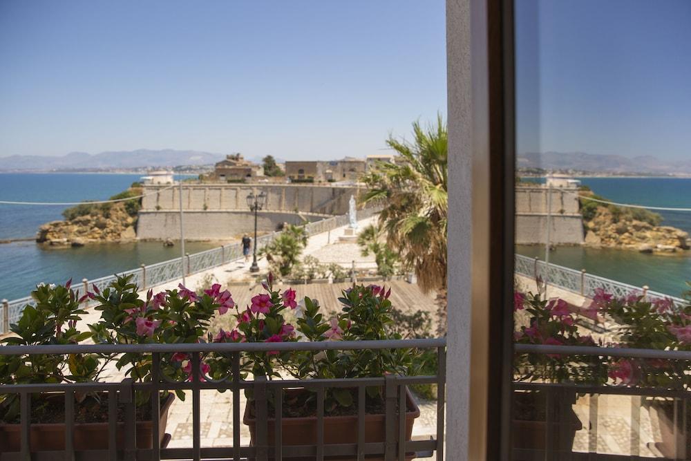 Al Madarig 3* Castellammare del Golfo